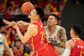 欧博abg官网入口包含里程碑夜马赛回应争议，CBA常规赛集结日刷纪录，目标明确，控场能力受关注的词条